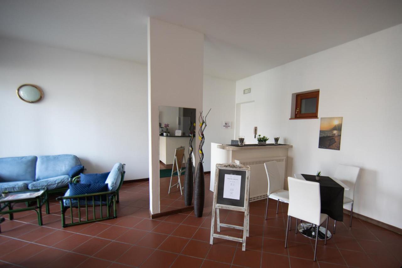 Residence Sporting Malcesine Esterno foto